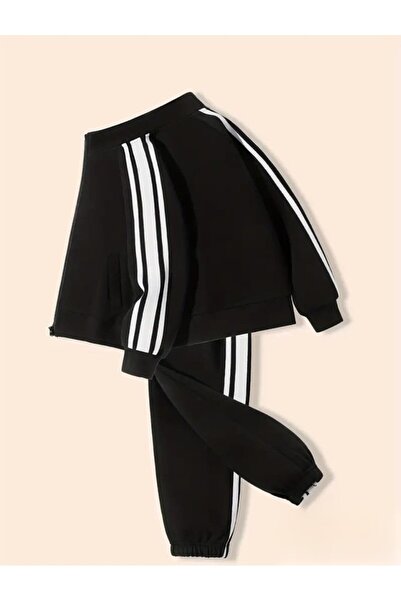 shop Set trening 2 piese pentru băieți cu dungi albe