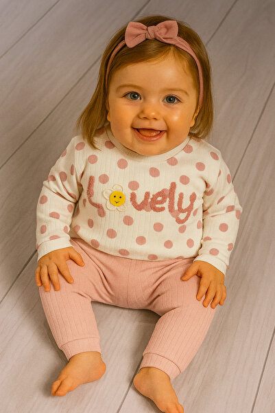 agugu Polka Dot Baby Girl Set with the Text'Lovely' in Purple