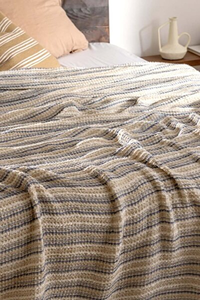 Madame Coco Marinos Double Bedspread - Indigo