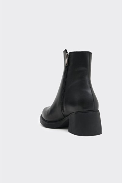 derinet Günlük Hakiki Deri Fermuarlı Kadın Bot