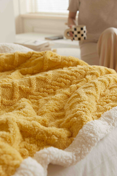 JOJO HOME Cocolino blanket with fur, Tricot type, 200x230cm, plush microfiber, Yellow