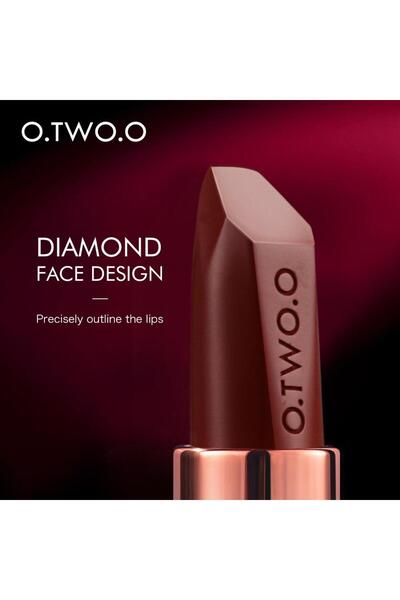 o.two.o Velvet Gorgeous Lipstick - No. 543