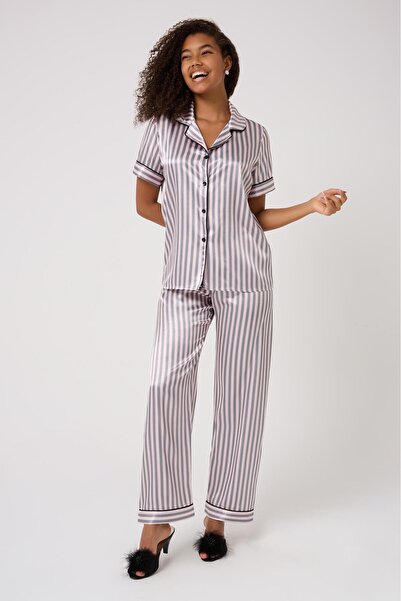 MİSS AYZA İÇTEN GELEN ŞIKLIK MissAyza V.S 2109 MODEL SET DE PIJAMALE SATIN CU MÂINĂ SCURTĂ ȘI LUNGĂ CU DUCĂRI