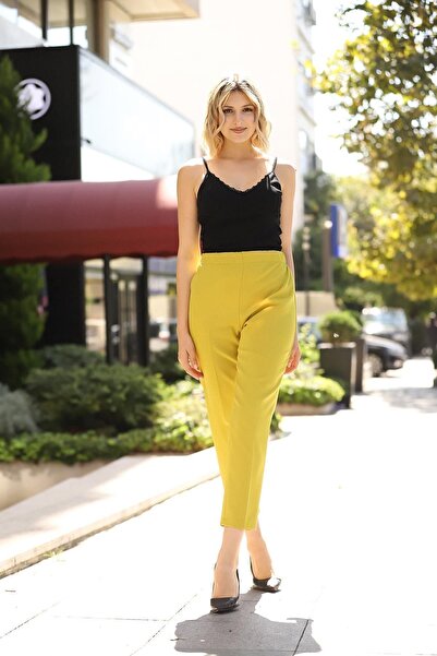 Mogi Butik Exclusive Kadın Havuç Paça Yüksek Bel Likralı Dokuma Pantolon 3096