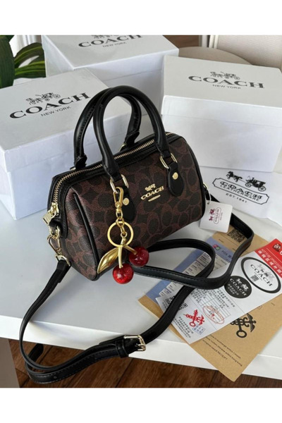 chch High quality shoulder bag with accessories