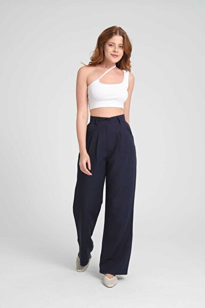 LAVA FASHION High Waist Pleated Palazzo Pants Designed for Successful Women