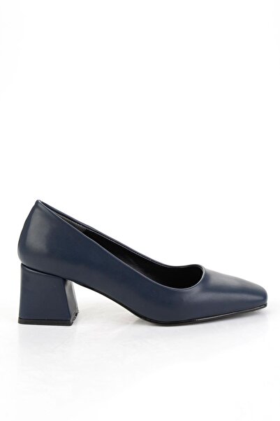 Bambi Lacivert Kadın Klasik Topuklu Ayakkabı K01992111109