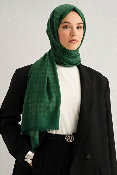 Armine Viscon Houndstooth Pattern Shawl 3 07