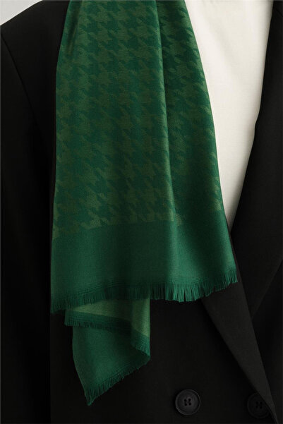 Armine Viscon Houndstooth Pattern Shawl 3 07