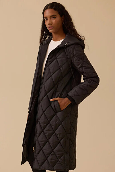 SEÇİL Hooded Long Quilted Anorak Coat - Black