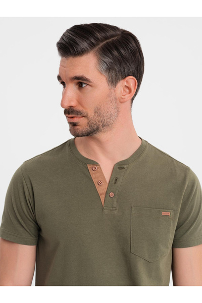 OMBRE Pánské tričko s výstřihem na knoflíky a semišovým lemem - tmavě olivové V5 OM-TSCT-0206 S