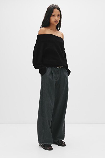 Pull & Bear Asymmetric soft knit sweater