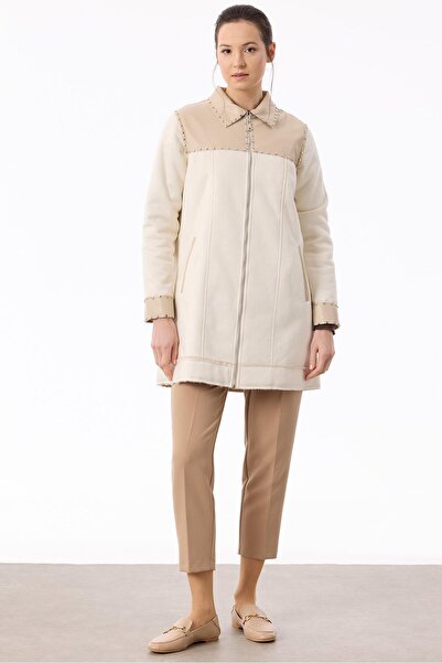 Tığ Triko İçi Kürklü Zımba Detaylı Kaban BEJ