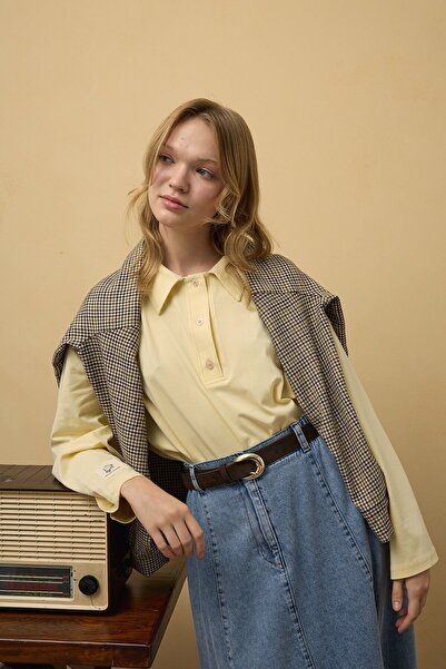 Ceylan Otantik Μπλουζάκι με λαιμόκοψη από κίτρινο μαλλί Tererağ