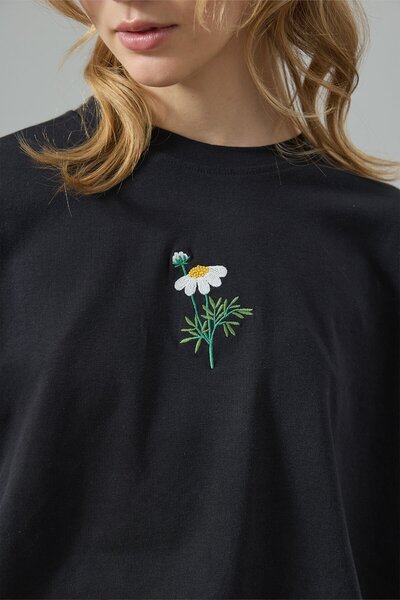 Ceylan Otantik Black Embroidered Bodysuit