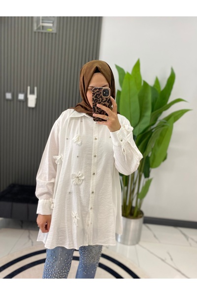 SARE BOUTIQUE Kadın 3 boyutlu Çiçek ve taş detaylı gömlek