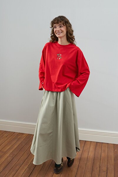 Ceylan Otantik Red Embroidered Bodysuit