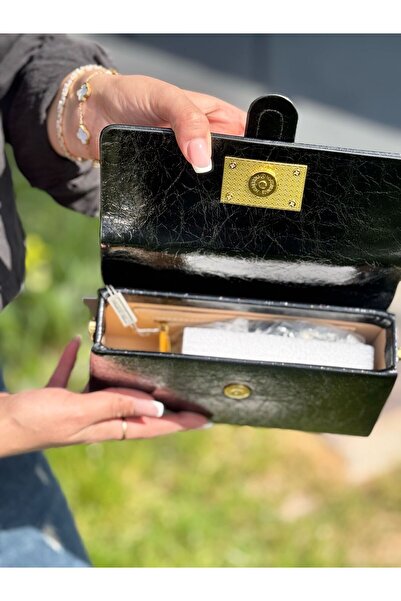 KRISTE BELL - Black Gold Buckle Crossbody Women's Bag