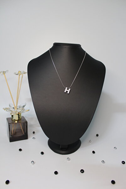 Genel Markalar Gümüş H harfli taşlı çelik kolye