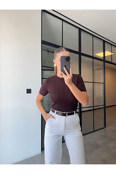 BB Bensu Buyruk Sa ajurom SMEĐE PLETENE ODEĆE SA POLU RUKAVIMA