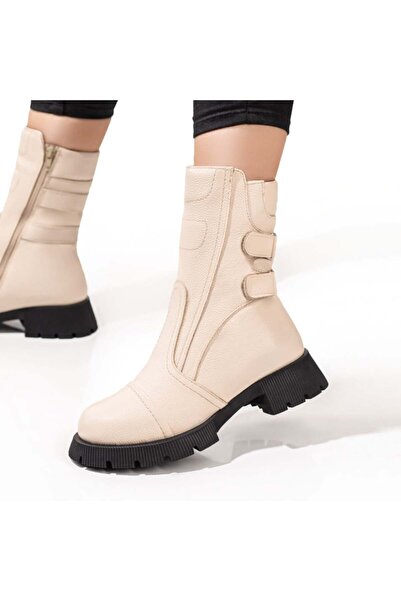 Modlet.ro Γυναικείες μπεζ δερμάτινες μποτάκια με φερμουάρ και μαύρη σόλα MOD0...