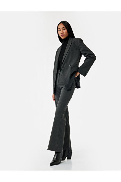 Koton Slim Fit Düğmeli İspanyol Paça Kumaş Pantolon