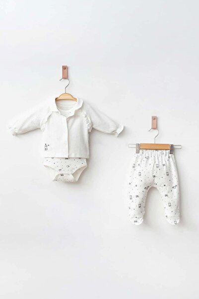 Banamio طقم ثلاثي من القطن من ألوارا يتضمن كارديجان تريكو بياقة للأطفال مع تفاصيل كشكشة وأحذية