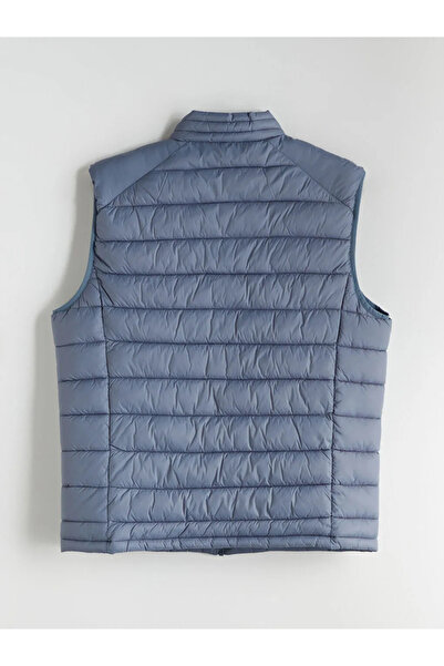 LC Waikiki Standart Kalıp Dik Yaka Erkek Şişme Yelek