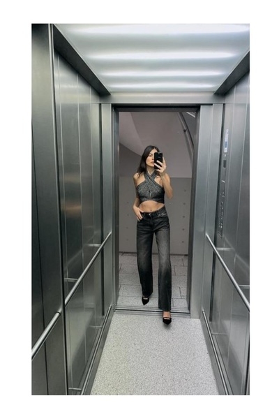 Butik بنطلون جينز ALLBUCKS ZA RA ذو خصر عالٍ وقصة مستقيمة ABZRA6010