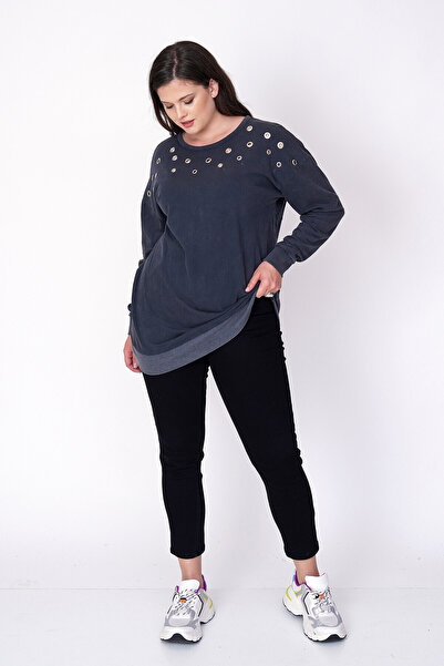 Büyük Moda Eyelet and Backless Sweatshirt