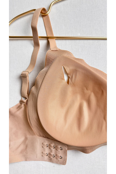 HEROSE Lazer Kesim Çıkarılabilen pedli Yarım Dolgulu Görünmez Sütyen