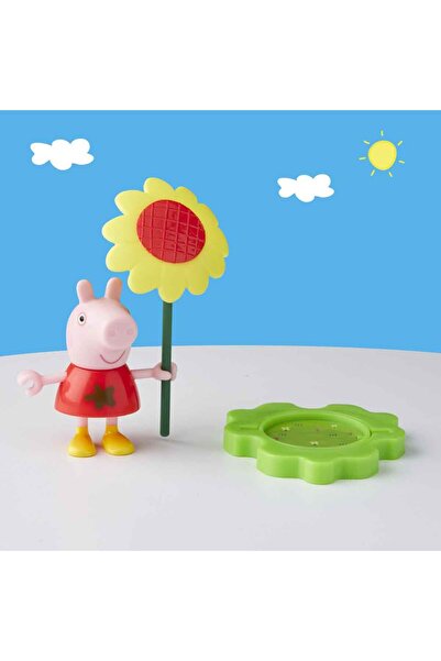 Peppa Pig Muddy Puddle Figure Peppa