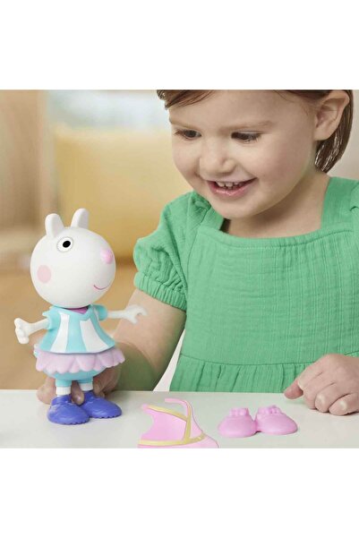 Peppa Pig And Family Outfit Figure Set Rebecca Rabbit