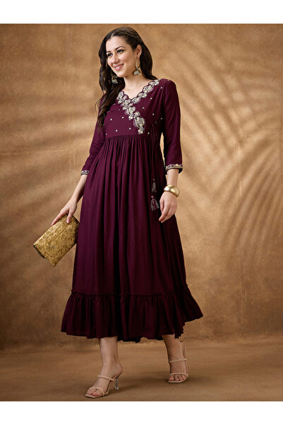 Globus By Styli Purple Embroidered V Neck Midi Festive Dress