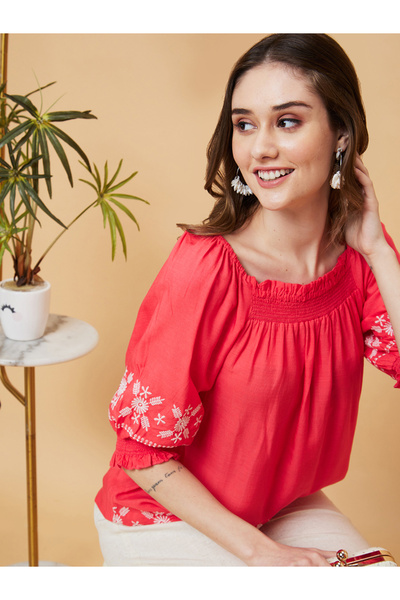 Globus By Styli Coral Square Neck Embroidered Fusion Tunic