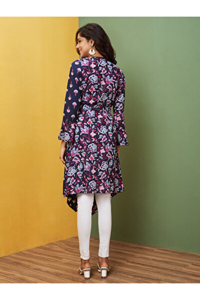 Globus By Styli Women Navy Printed V-Neck A-Line Kurta