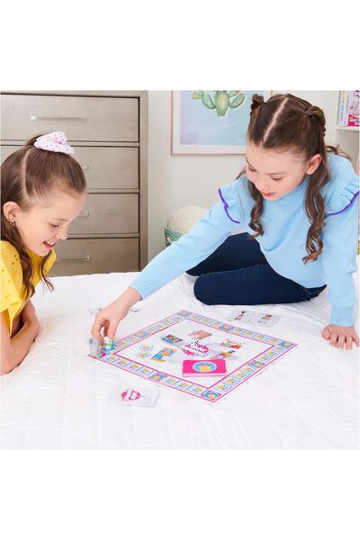 Zuru Mini Brands Mini Market Dash – Classic Family Board Game Set, Ages 8+