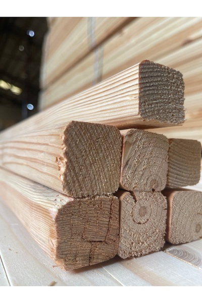 AĞAÇ PLANYALI KENARLARI PAHLI 5x5cm 300cm BOYUNDA SİLİNMİŞ AHŞAP KERESTE