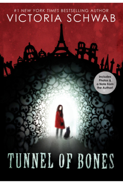Scholastic Tunnel of Bones (City of Ghosts #2), Volume 2