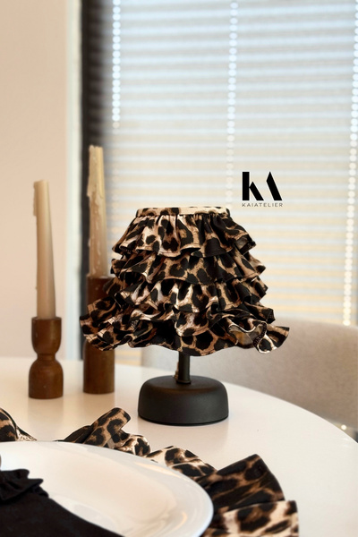 KaiAtelier Leopard Keten Fırfırlı Kablosuz Masa Lambası