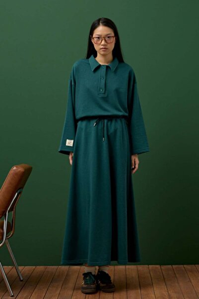 Ceylan Otantik Zümrüt 3 Thread Neckline Bodysuit & Skirt Set