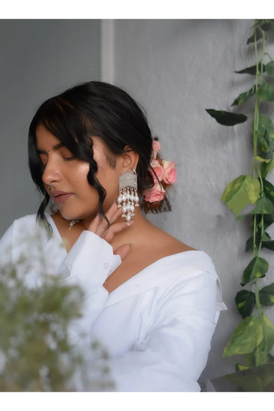 Moon and Cloud Mantra Yazılı Hint Küpeleri