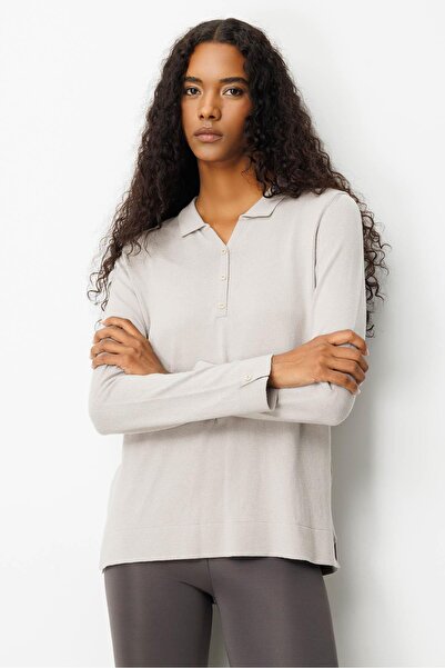 Desen Triko Γυναικεία μπλούζα με γιακά πόλο και κουμπιά στο μανίκι βιζόν