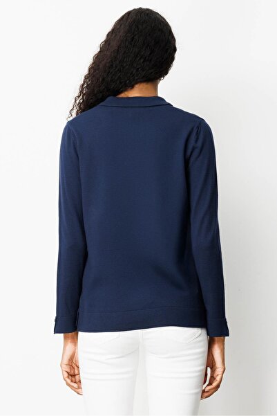 Desen Triko Women's Polo Neck Collar and Buttoned Sleeves Blouse Navy Blue