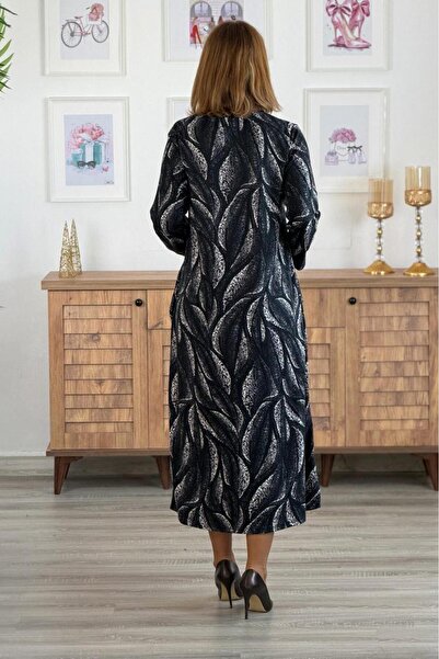 Nevin Kaya Moda Siyah Gri Yaprak Desenli Zımparalı Süet Elbise