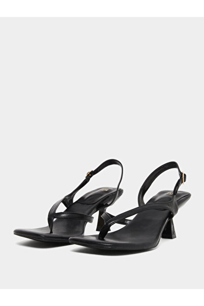 Styli Black Kitten Heel Thong Sandals