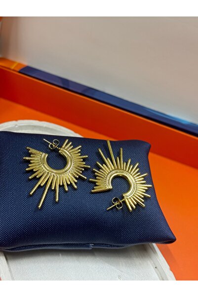 Çelik küpe