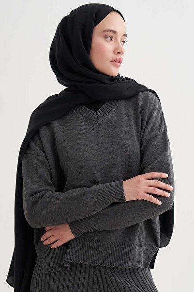 carell Monogram Pattern Liora Cotton Shawl Black