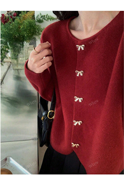 Samin Kadın Oval Kesim Fiyonk Düğmeli Triko Hırka