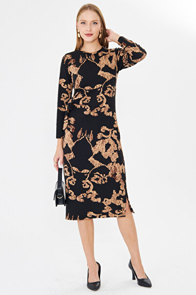 armonika Γυναικείο φόρεμα με λίκρα σε μαύρο-μπεζ χρώμα με λαιμόκοψη με πλάγια δέσιμο, μεσαίου μήκους ARM-26K001001